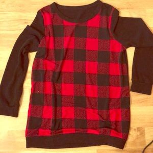 Buffalo Plaid light weight sweater